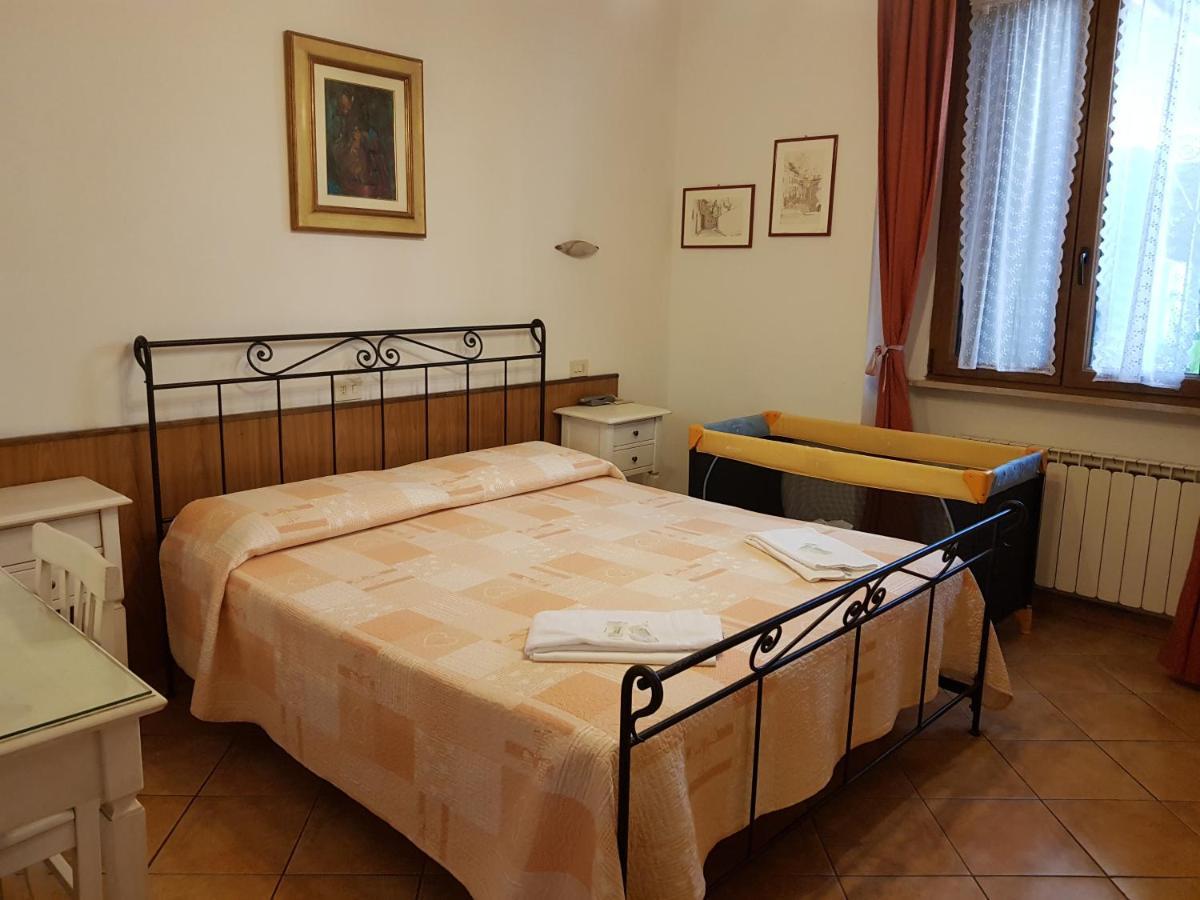 Albergo Sonia Firenze Kültér fotó
