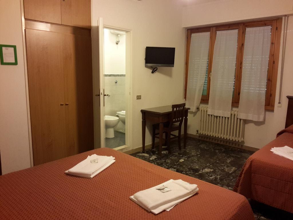 Albergo Sonia Firenze Szoba fotó