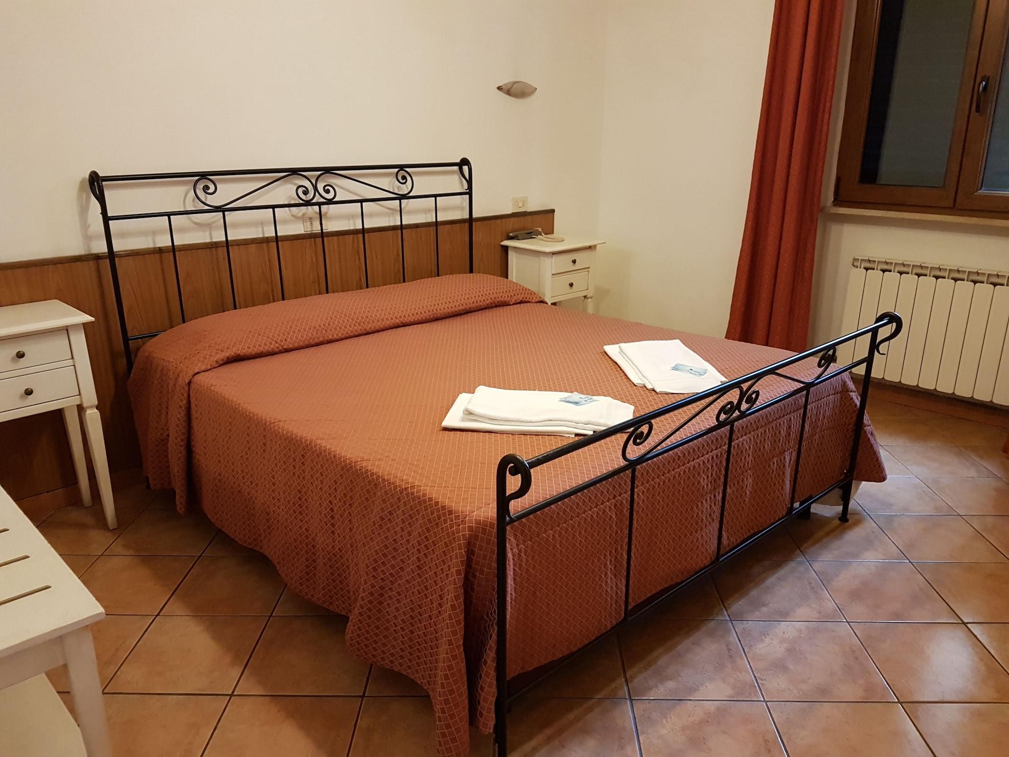 Albergo Sonia Firenze Kültér fotó