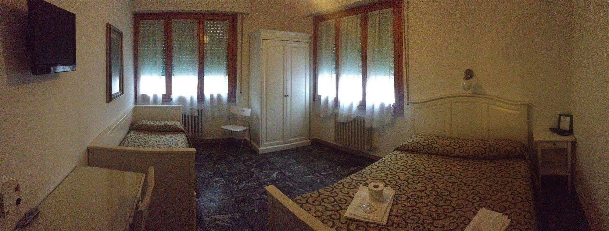 Albergo Sonia Firenze Kültér fotó